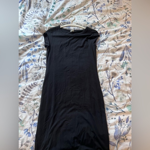 Aritzia bodycon t shirt dress black size medium - Picture 3 of 3